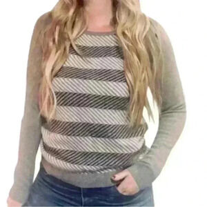 J. Crew Gray Herringbone Scoop Neck Long Sleeve Sweater Size M Merino Wool Blend